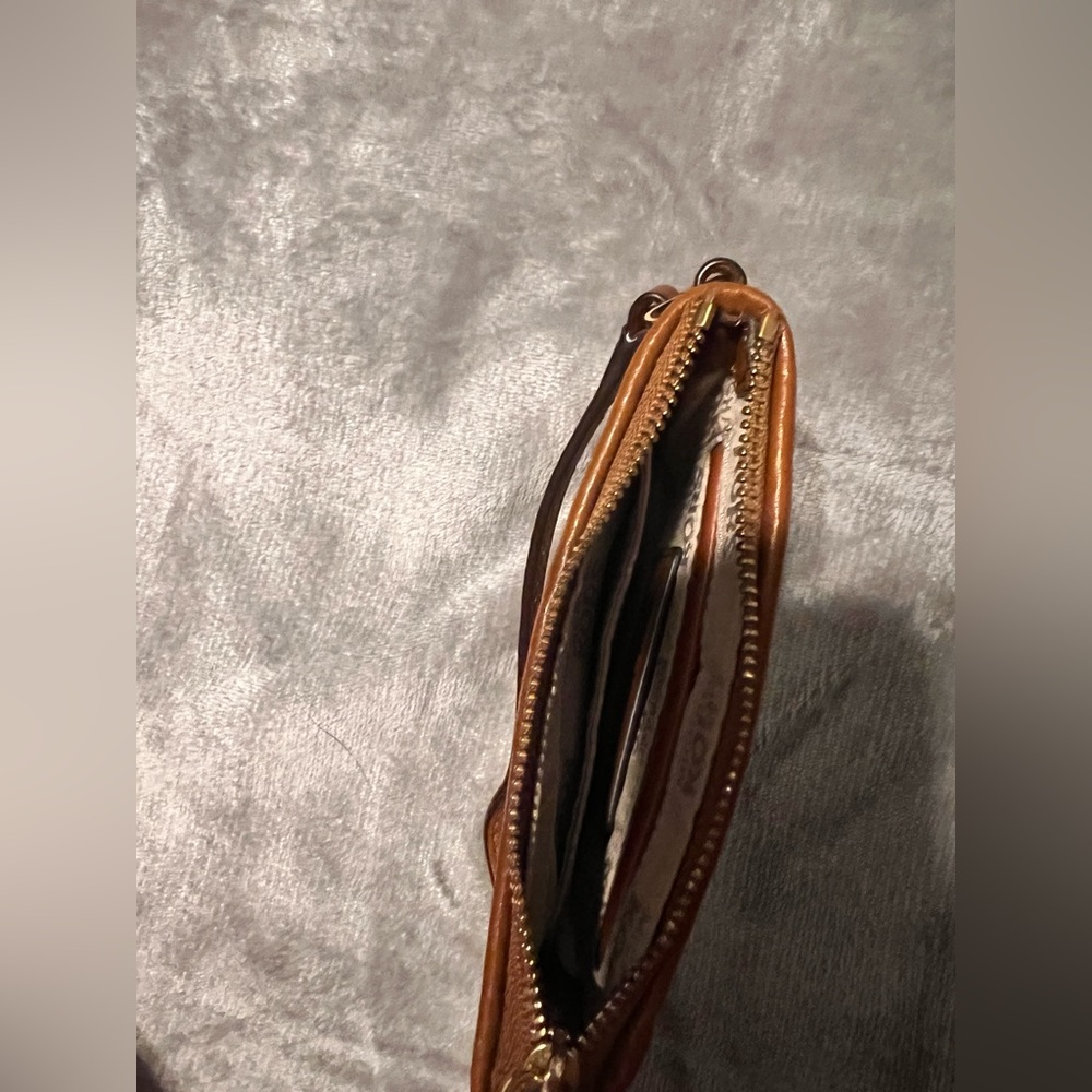 Micheal Kors wallet